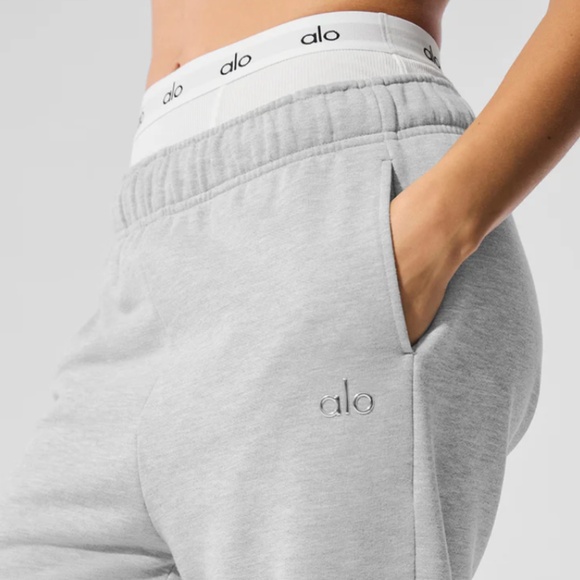 ALO Accolade Sweatpant - Picture 3 of 5